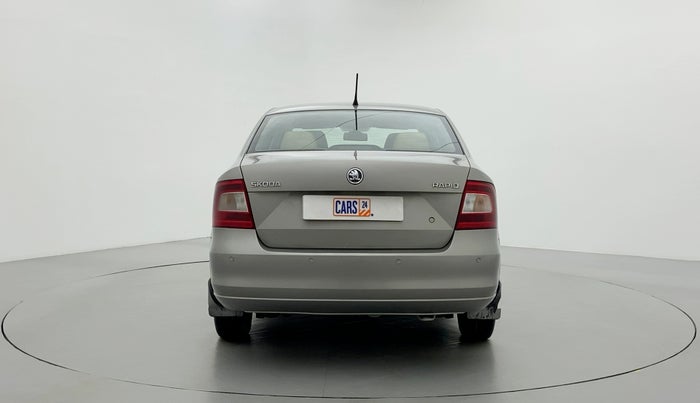 2014 Skoda Rapid 1.6 TDI MT AMBITION PLUS, Diesel, Manual, 68,027 km, Back/Rear