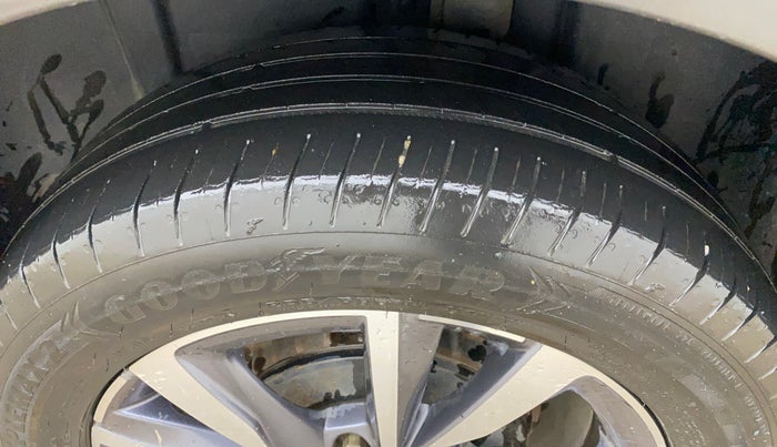 2022 Skoda SLAVIA STYLE 1.0L TSI AT, Petrol, Automatic, 74,692 km, Left Rear Tyre Tread