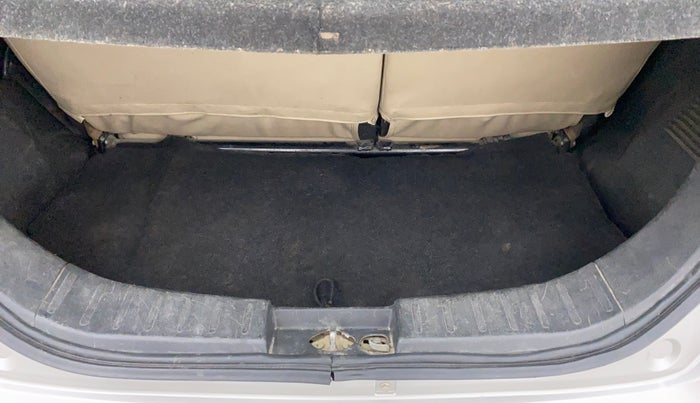 2013 Maruti Wagon R Stingray VXI, Petrol, Manual, 77,850 km, Boot Inside