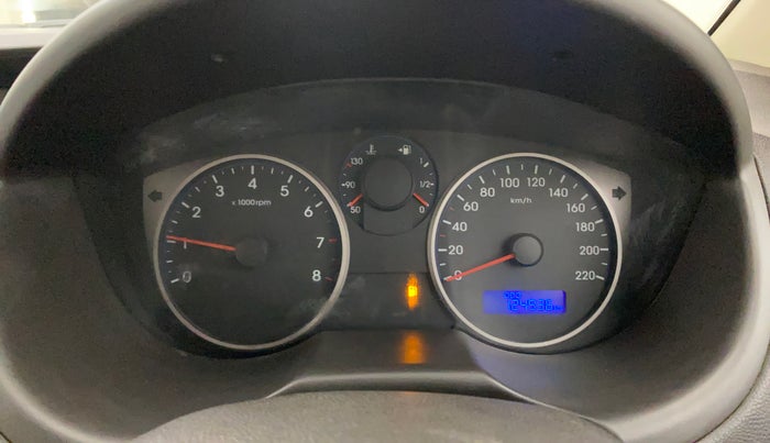 2013 Hyundai i20 MAGNA (O) 1.2, Petrol, Manual, 1,24,943 km, Odometer Image