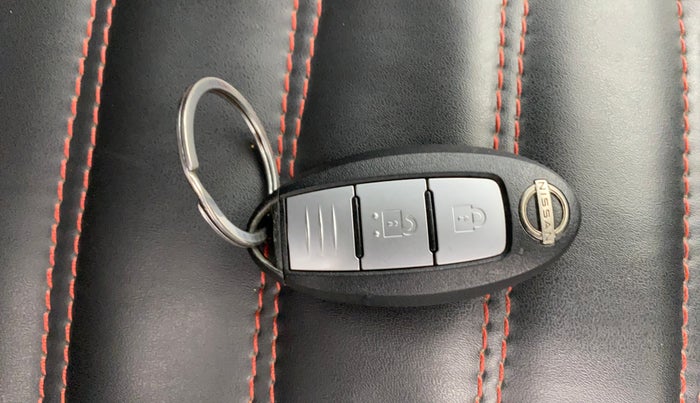 2023 Nissan MAGNITE XV MT, Petrol, Manual, 29,957 km, Key Close Up