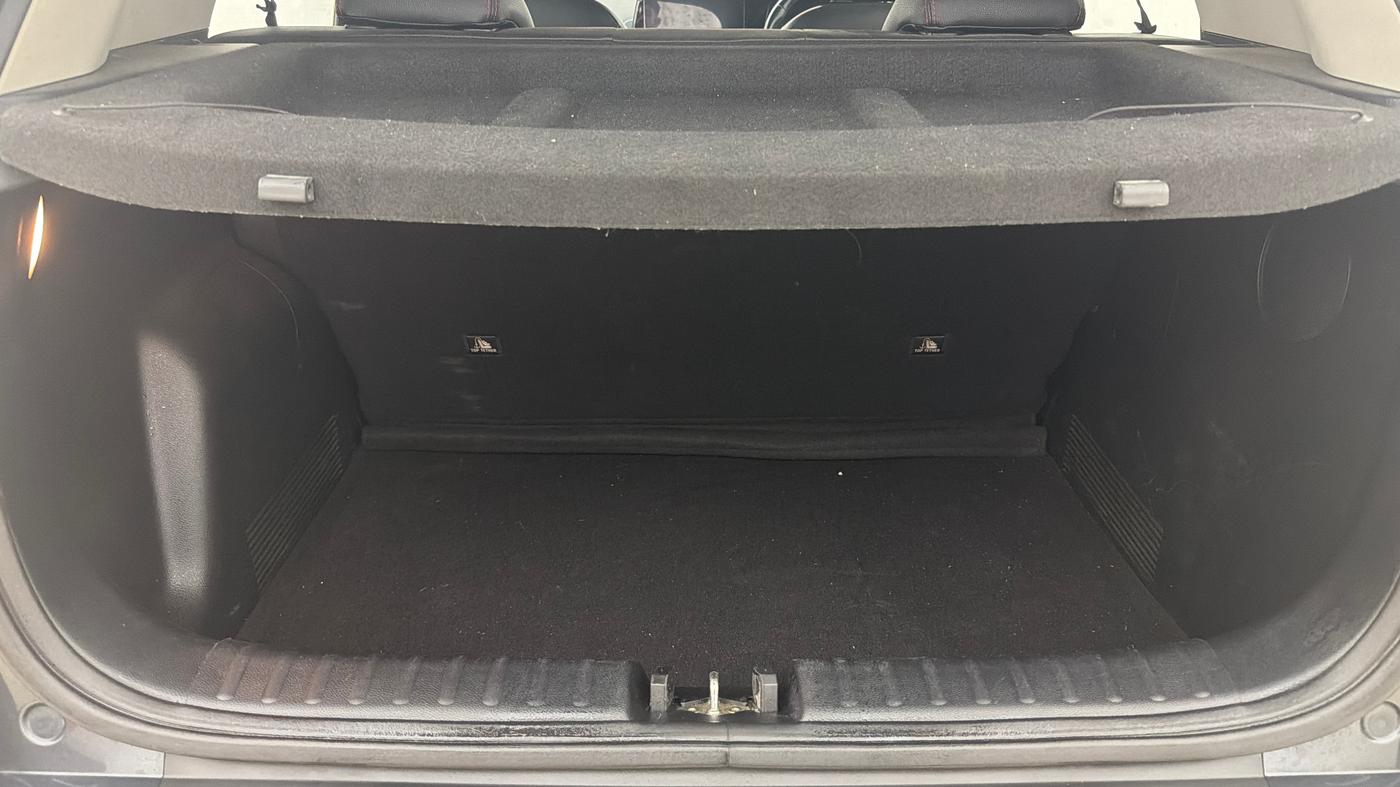 2020 KIA SONET GTX PLUS 1.0 DCT, Petrol, Automatic, 43,647 km, Boot Inside