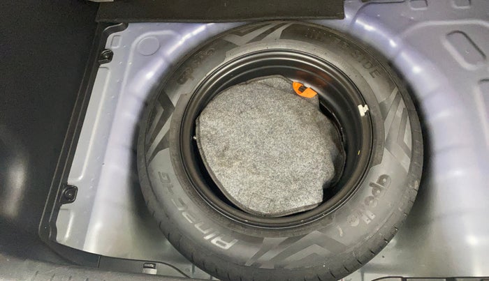 2021 Hyundai VENUE SX 1.0 (O) TURBO IMT, Petrol, Manual, 25,792 km, Spare Tyre