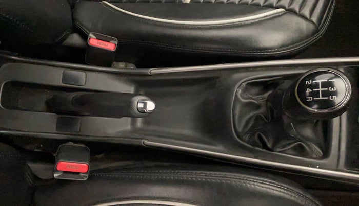 2019 Maruti Baleno ZETA PETROL 1.2, Petrol, Manual, 56,116 km, Gear Lever