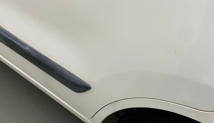 2017 Maruti Wagon R 1.0 VXI, Petrol, Manual, 74,622 km, Rear left door - Slightly dented