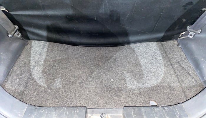 2017 Maruti Alto 800 LXI, Petrol, Manual, 48,317 km, Boot Inside