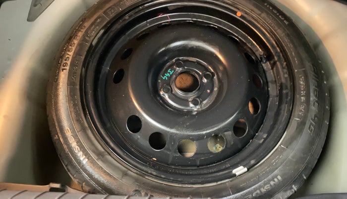 2016 Hyundai Elite i20 ASTA 1.2 (O), Petrol, Manual, 82,580 km, Spare Tyre