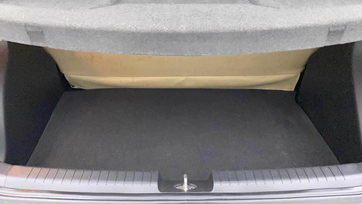 2015 Hyundai Elite i20 SPORTZ 1.2, Petrol, Manual, 78,742 km, Boot Inside
