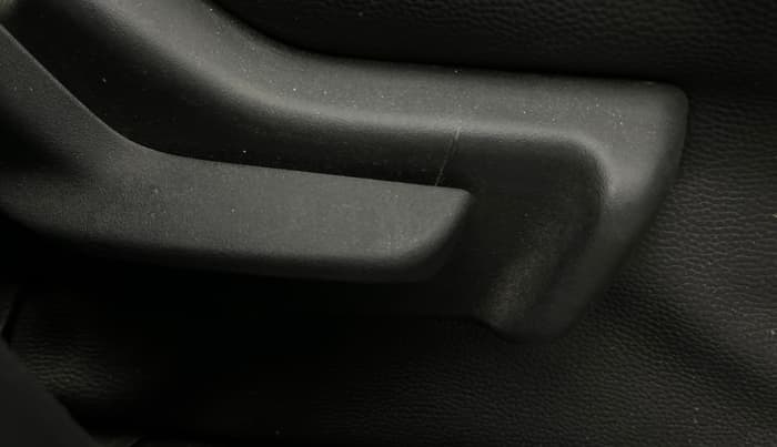 2023 Maruti IGNIS ZETA 1.2, Petrol, Manual, 22,871 km, Driver Side Adjustment Panel
