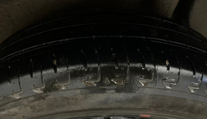 2023 Maruti IGNIS ZETA 1.2, Petrol, Manual, 22,871 km, Left Rear Tyre Tread