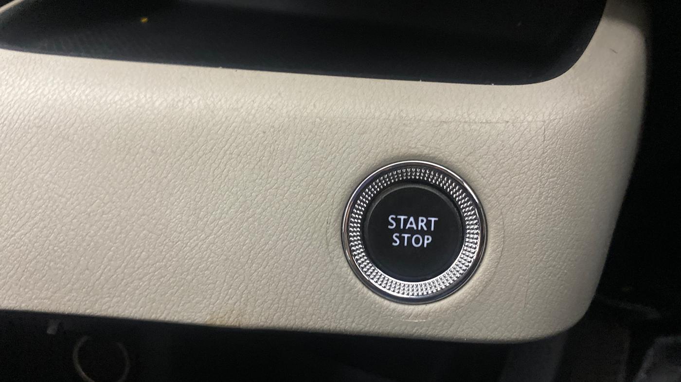2024 Nissan MAGNITE XV AMT EZ Shift DT, Petrol, Automatic, 49,340 km, Keyless Start/ Stop Button