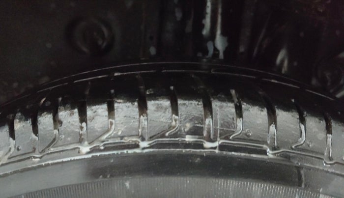 2018 Hyundai Elite i20 ASTA 1.2  CVT, Petrol, Automatic, 29,820 km, Left Rear Tyre Tread