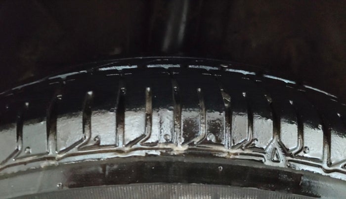 2018 Hyundai Elite i20 ASTA 1.2  CVT, Petrol, Automatic, 29,820 km, Right Rear Tyre Tread