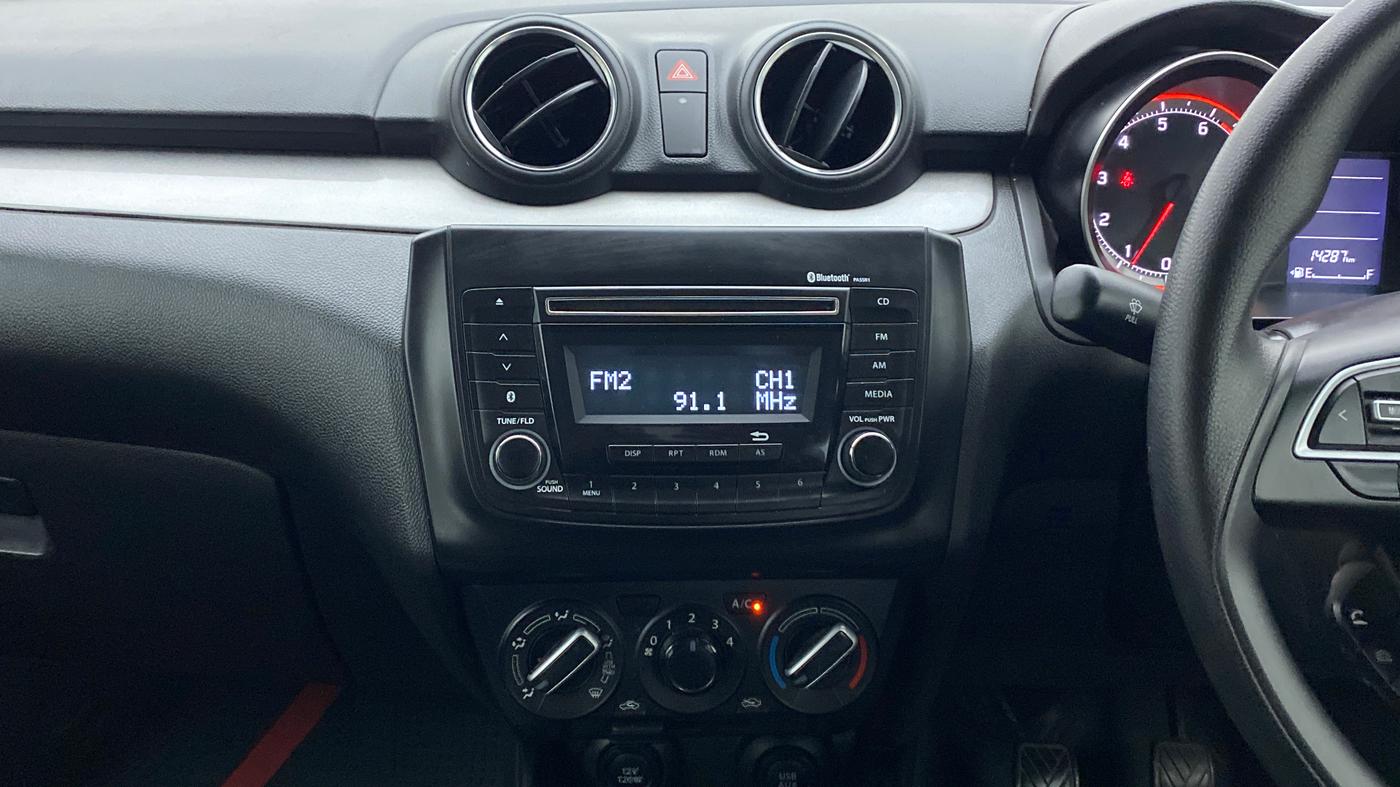 2020 Maruti Swift VXI, Petrol, Manual, 14,287 km, Air Conditioner