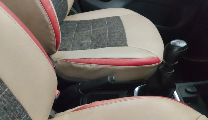 2016 Renault Kwid RXT 0.8, Petrol, Manual, 56,442 km, Gear Lever