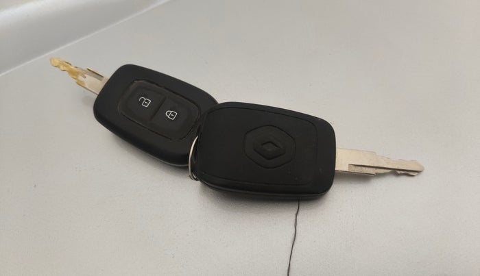 2016 Renault Kwid RXT 0.8, Petrol, Manual, 56,442 km, Key Close Up