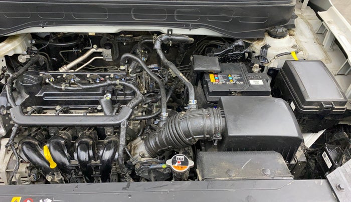 2023 Hyundai VENUE SX 1.2 KNIGHT EDITION, Petrol, Manual, 36,982 km, Engine View - Left