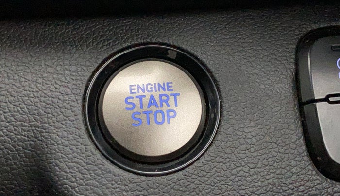 2023 Hyundai VENUE SX 1.2 KNIGHT EDITION, Petrol, Manual, 36,982 km, Keyless Start/ Stop Button