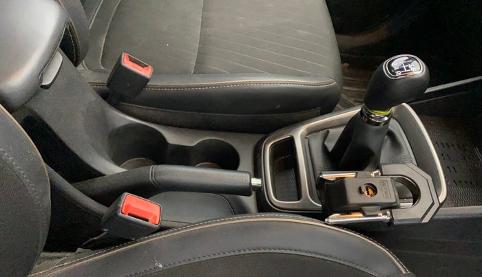 2023 Hyundai VENUE SX 1.2 KNIGHT EDITION, Petrol, Manual, 36,982 km, Gear Lever