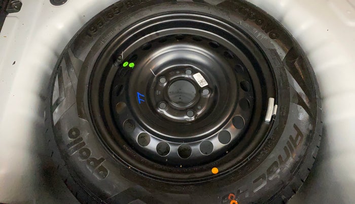 2023 Hyundai VENUE SX 1.2 KNIGHT EDITION, Petrol, Manual, 36,982 km, Spare Tyre