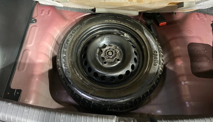 2016 Hyundai Grand i10 MAGNA 1.2 KAPPA VTVT, Petrol, Manual, 17,154 km, Spare Tyre