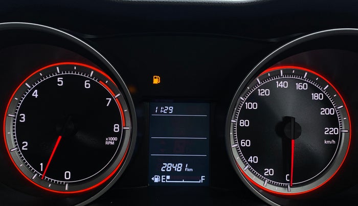 2019 Maruti Swift VXI D, Petrol, Manual, 28,615 km, Odometer Image