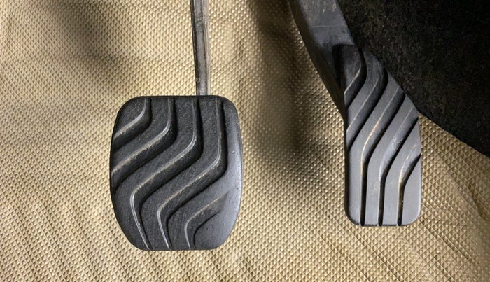 2018 Datsun Redi Go 1.0 S AT, Petrol, Automatic, 10,253 km, Pedals