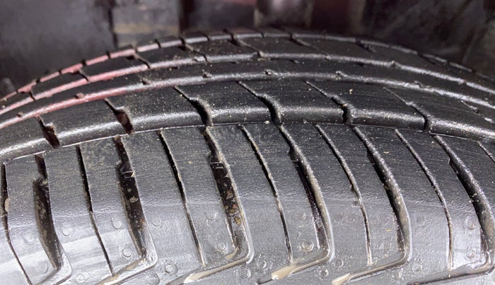 2018 Datsun Redi Go 1.0 S AT, Petrol, Automatic, 10,253 km, Left Front Tyre Tread