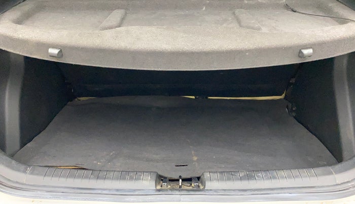 2018 Hyundai Elite i20 ASTA 1.2, Petrol, Manual, 81,844 km, Boot Inside
