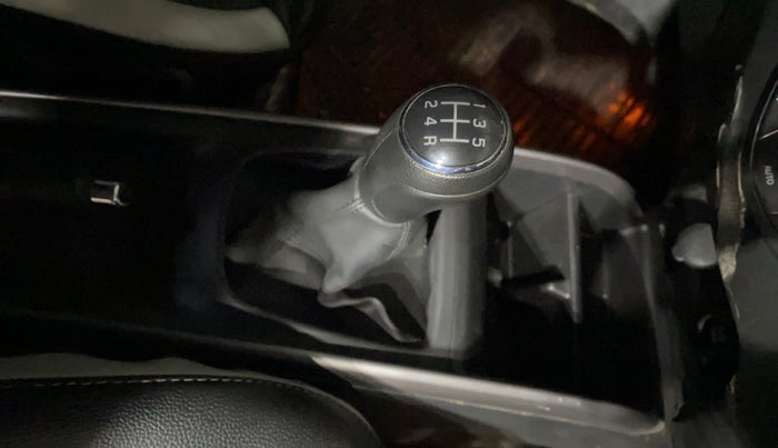 2020 Maruti Baleno ZETA PETROL 1.2, Petrol, Manual, 33,897 km, Gear Lever