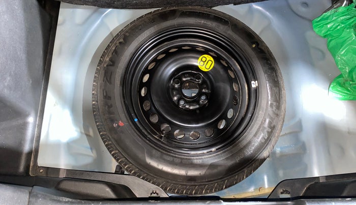 2020 Maruti Baleno ZETA PETROL 1.2, Petrol, Manual, 33,897 km, Spare Tyre