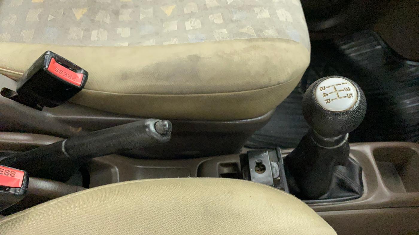 2012 Maruti Zen Estilo LXI, Petrol, Manual, 83,510 km, Gear Lever