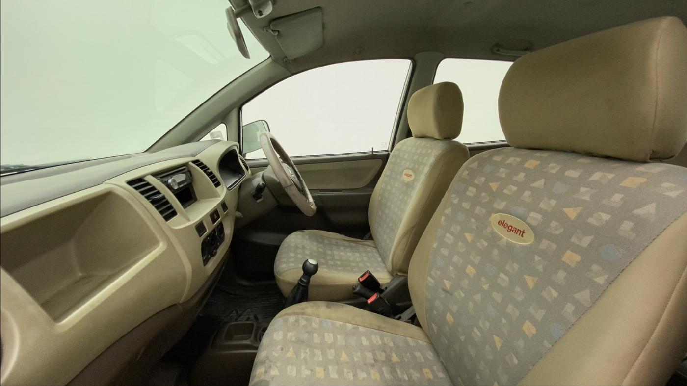 2012 Maruti Zen Estilo LXI, Petrol, Manual, 83,510 km, Right Side Front Door Cabin