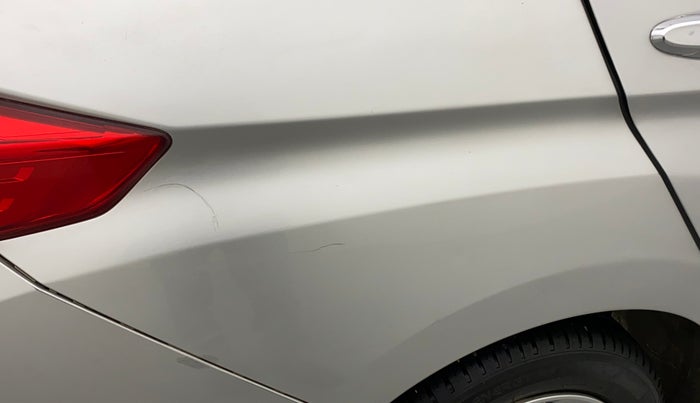 2015 Honda City 1.5L I-VTEC V MT, Petrol, Manual, 99,486 km, Right quarter panel - Minor scratches