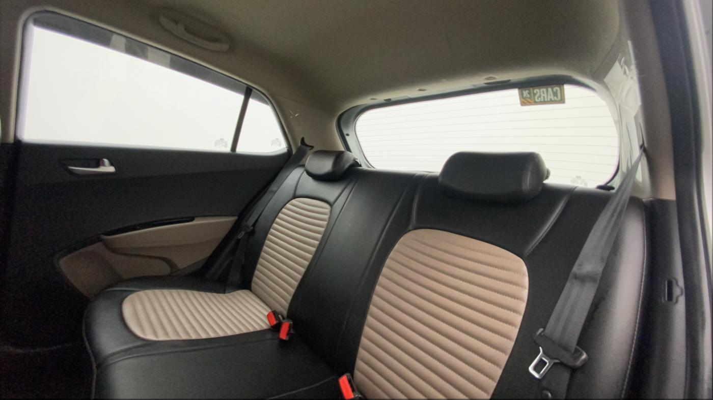 2018 Hyundai Grand i10 ASTA 1.2 KAPPA VTVT, Petrol, Manual, 38,564 km, Right Side Rear Door Cabin