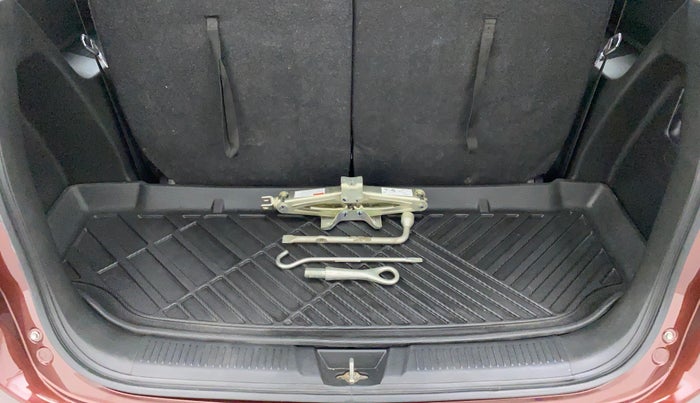 2020 Maruti XL6 ALPHA AT SHVS, Petrol, Automatic, 45,080 km, Boot Inside