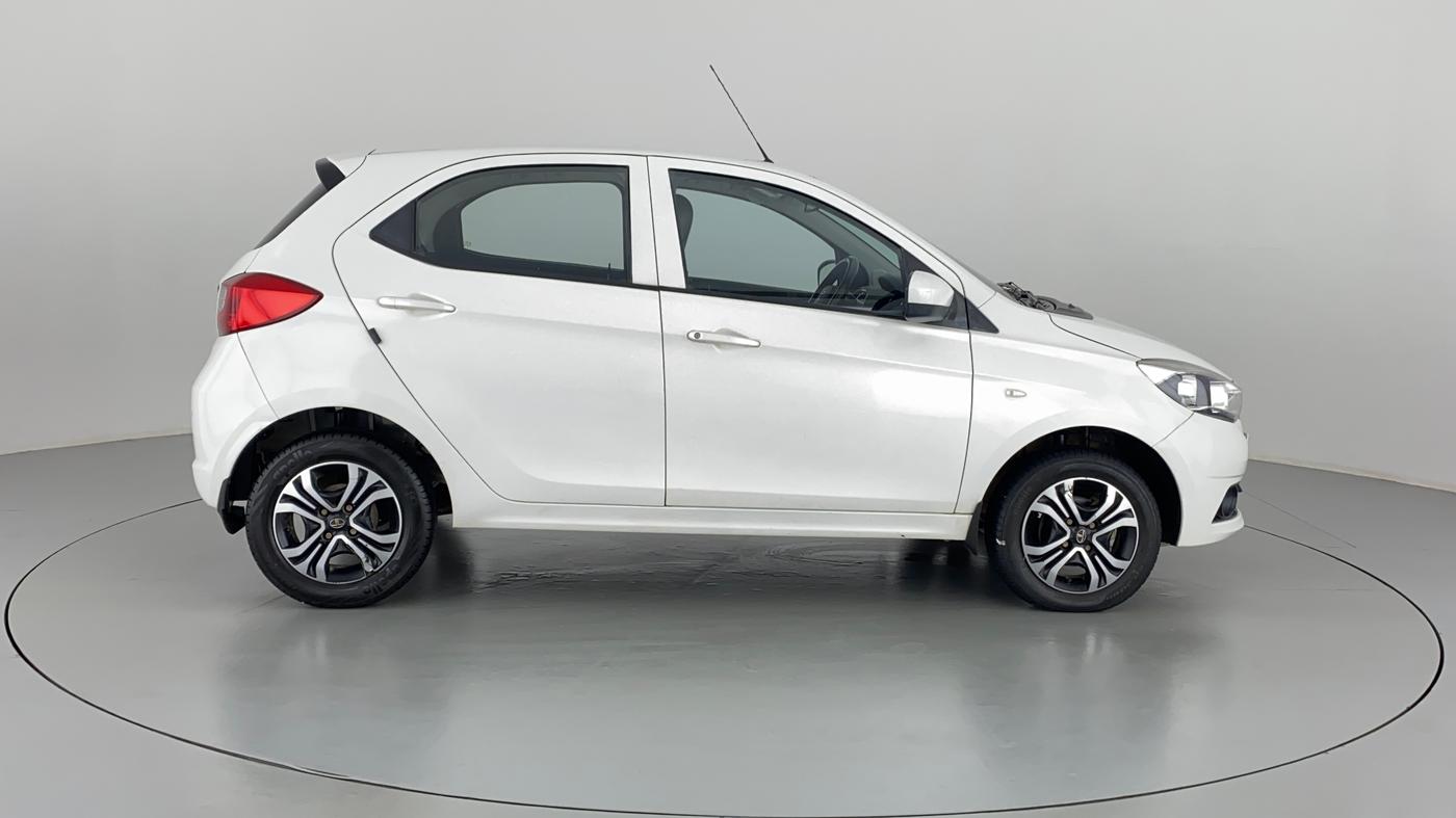 2019 Tata Tiago XZ 1.2 REVOTRON, Petrol, Manual, 28,446 km, Right Side View