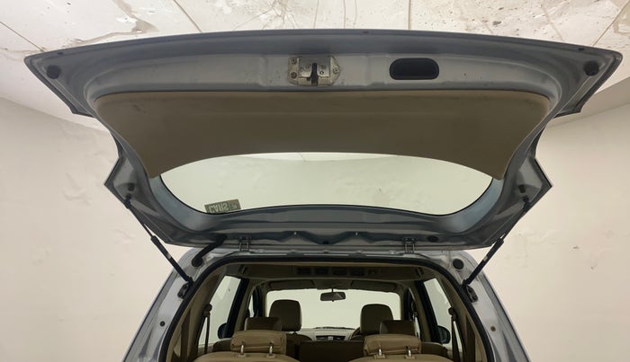 2016 Maruti Ertiga VDI SHVS, Diesel, Manual, 68,384 km, Boot Door Open