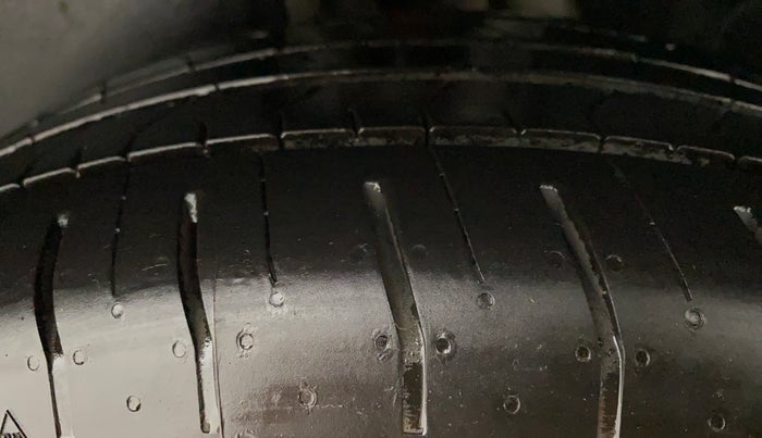 2022 Hyundai Creta SX 1.5 PETROL, Petrol, Manual, 8,971 km, Left Rear Tyre Tread