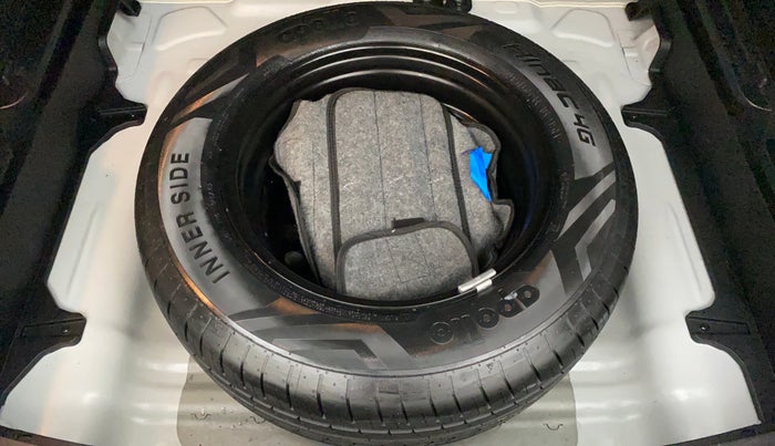 2022 Hyundai Creta SX 1.5 PETROL, Petrol, Manual, 8,971 km, Spare Tyre