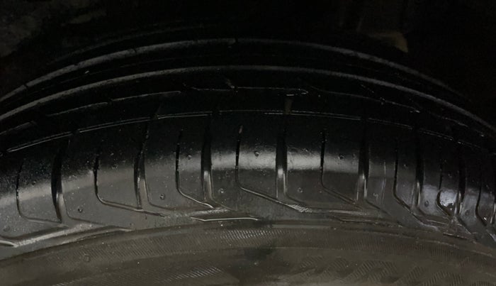 2018 Tata NEXON XM PETROL, Petrol, Manual, 45,541 km, Left Rear Tyre Tread