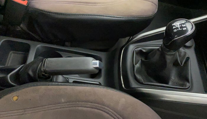 2019 Ford Ecosport TITANIUM 1.5L PETROL, Petrol, Manual, 74,900 km, Gear Lever