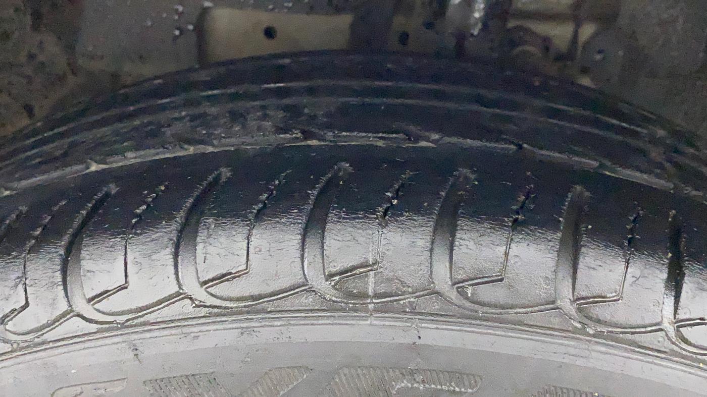 2019 Ford Ecosport TITANIUM 1.5L PETROL, Petrol, Manual, 74,900 km, Left Front Tyre Tread