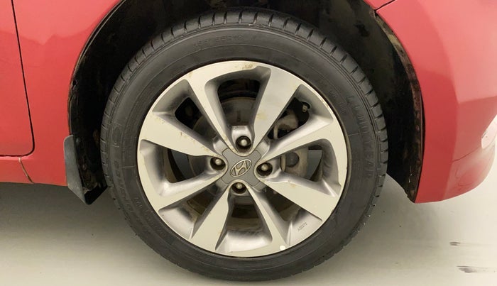 2015 Hyundai Elite i20 ASTA 1.2, Petrol, Manual, 27,696 km, Right Front Wheel