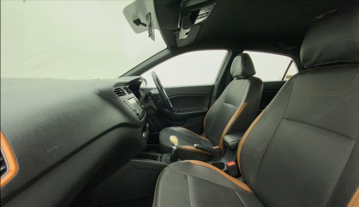2015 Hyundai i20 Active 1.2 SX, Petrol, Manual, 51,182 km, Right Side Front Door Cabin