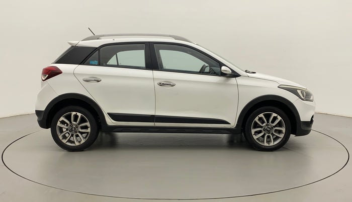 2015 Hyundai i20 Active 1.2 SX, Petrol, Manual, 51,182 km, Right Side View