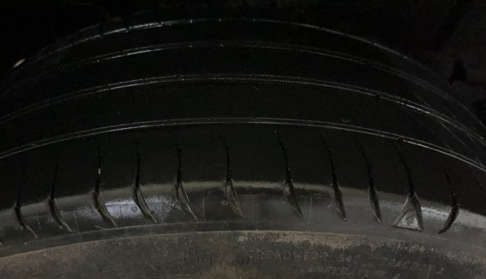 2022 Maruti Baleno DELTA CNG 1.2L, CNG, Manual, 53,910 km, Right Rear Tyre Tread