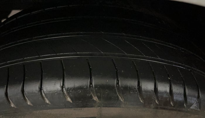 2022 Maruti Baleno DELTA CNG 1.2L, CNG, Manual, 53,910 km, Left Front Tyre Tread