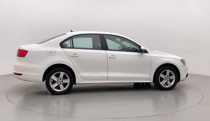 2013 Volkswagen Jetta COMFORTLINE TSI, Petrol, Manual, 1,09,357 km, Right Side View