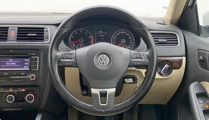 2013 Volkswagen Jetta COMFORTLINE TSI, Petrol, Manual, 1,09,357 km, Steering Wheel Close Up